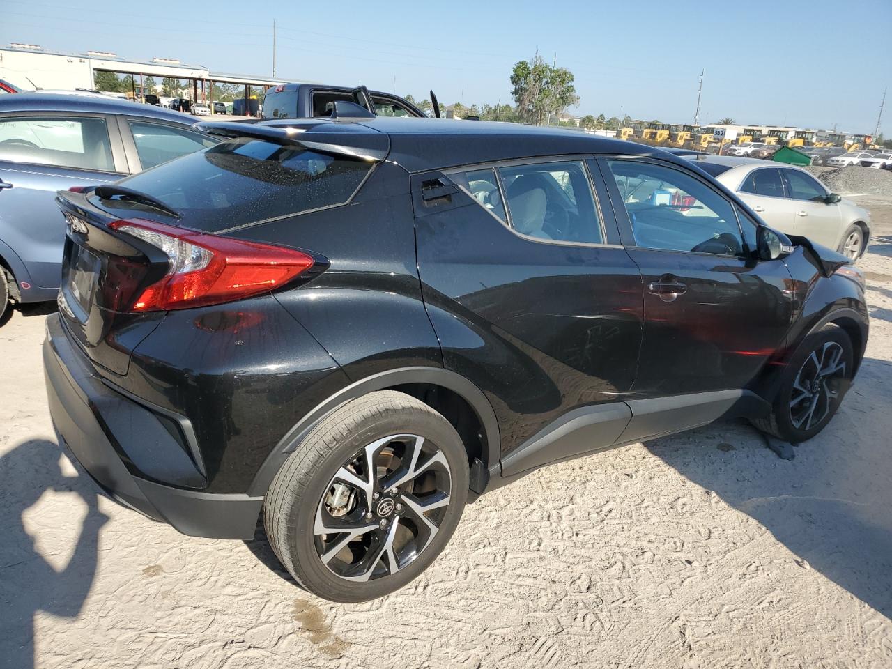 Photo 2 VIN: NMTKHMBXXMR122076 - TOYOTA C-HR 