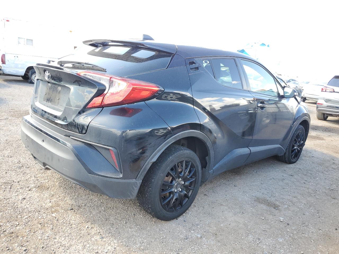 Photo 2 VIN: NMTKHMBXXMR136334 - TOYOTA C-HR 