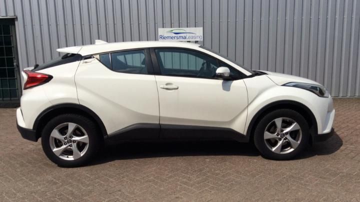 Photo 6 VIN: NMTKY3BX10R017172 - TOYOTA C-HR 