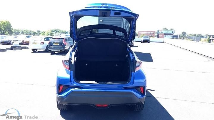 Photo 10 VIN: NMTKY3BX50R021080 - TOYOTA TOYOTA C-HR 