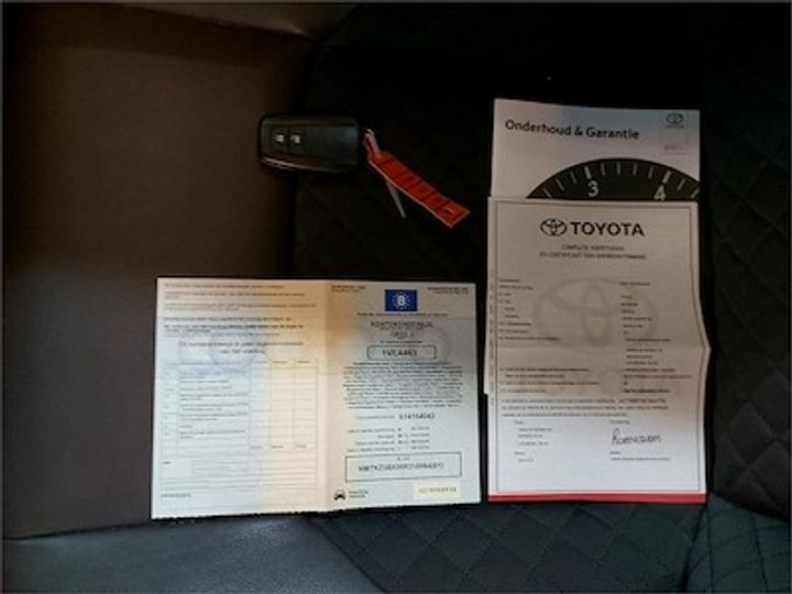 Photo 11 VIN: NMTKZ3BX00R218994 - TOYOTA C-HR 