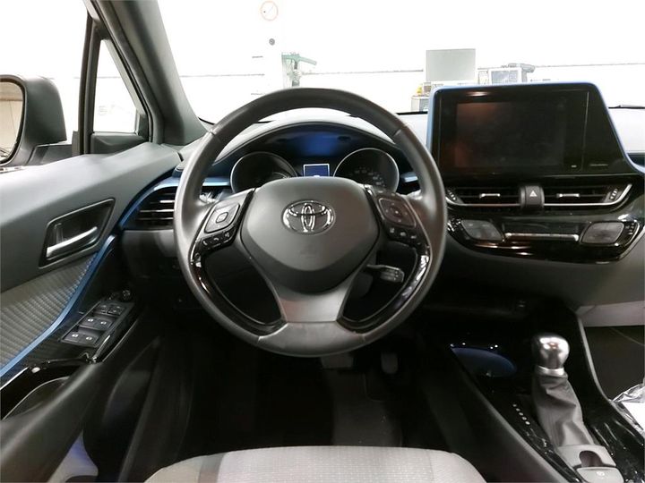 Photo 12 VIN: NMTKZ3BX00R328122 - TOYOTA C-HR 