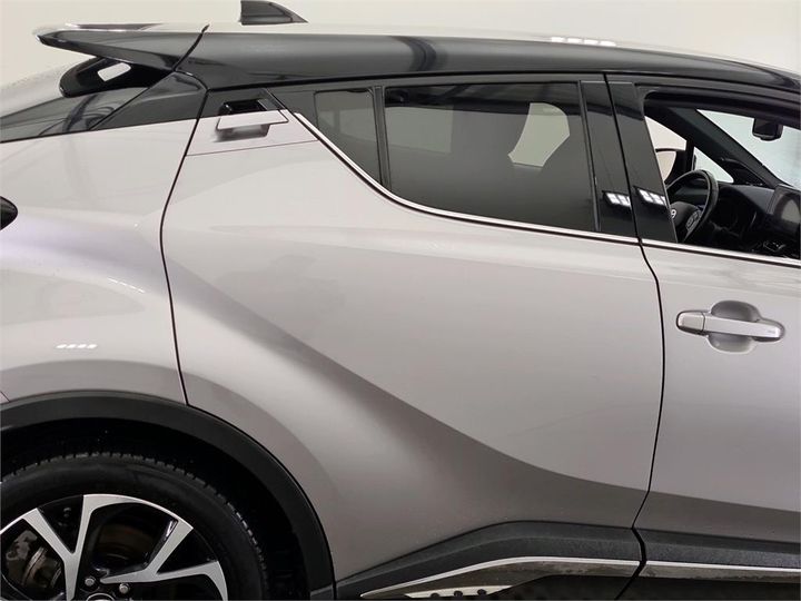 Photo 19 VIN: NMTKZ3BX30R084840 - TOYOTA C-HR 