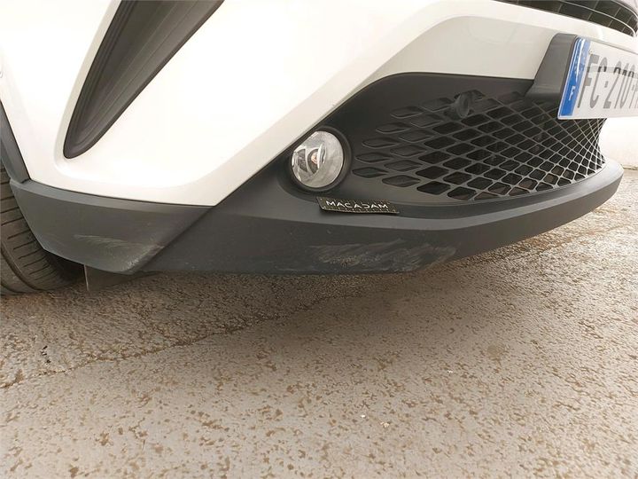 Photo 8 VIN: NMTKZ3BX40R237922 - TOYOTA C-HR 