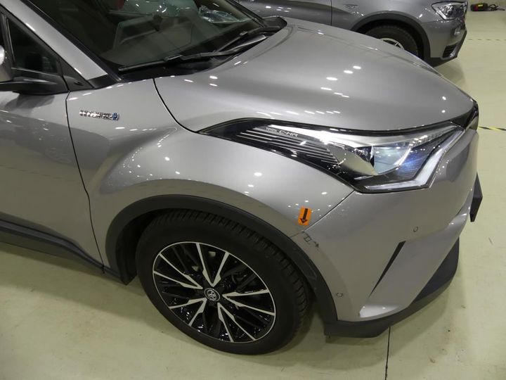 Photo 9 VIN: NMTKZ3BX60R213038 - TOYOTA C-HR 