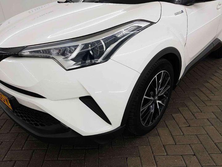 Photo 15 VIN: NMTKZ3BXX0R135055 - TOYOTA C-HR 