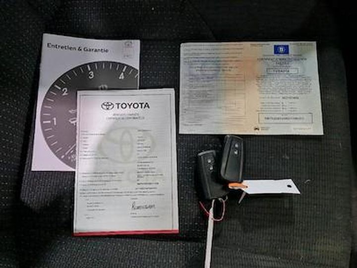 Photo 13 VIN: NMTKZ3BXX0R211308 - TOYOTA C-HR 