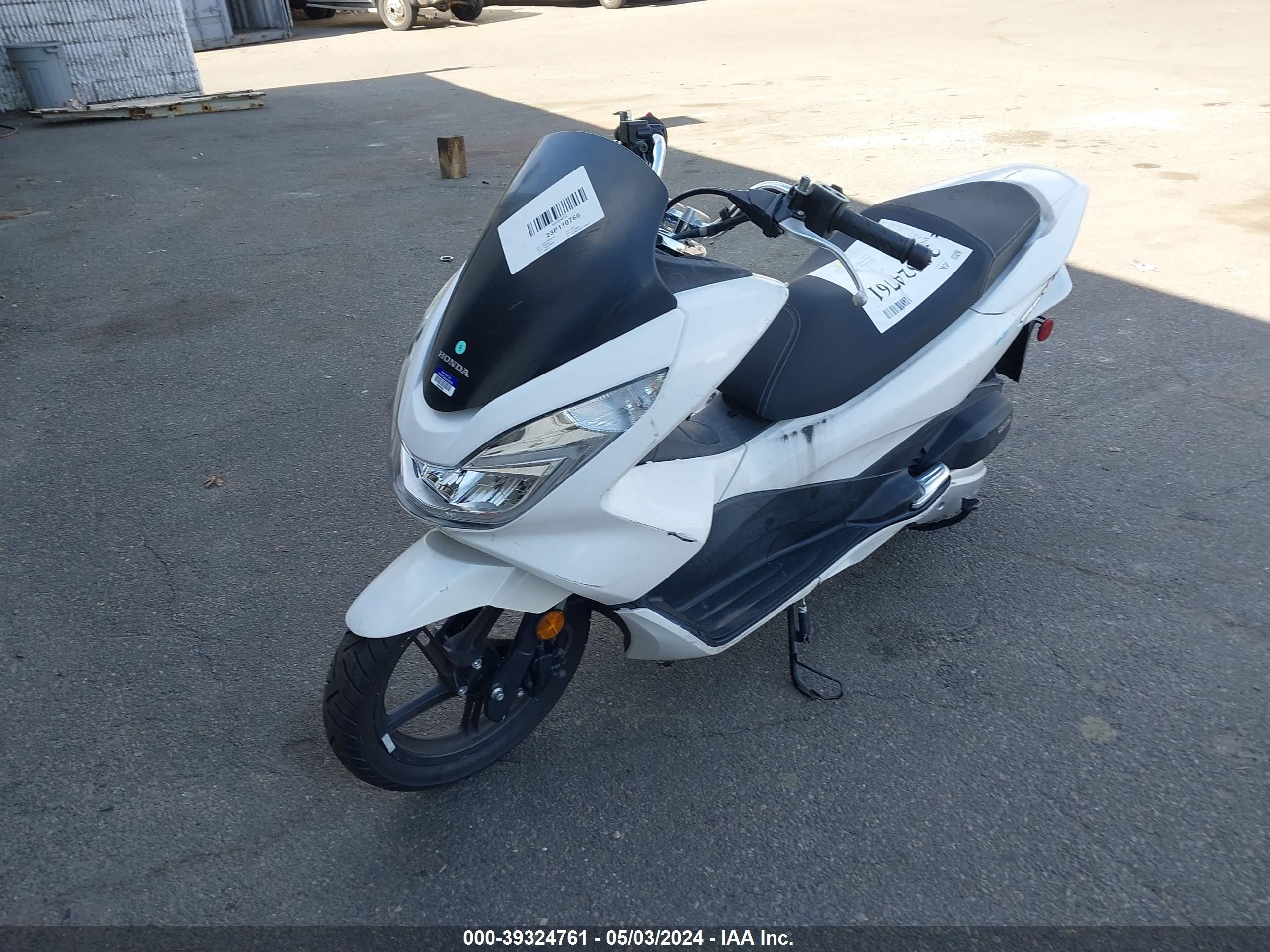 Photo 1 VIN: RLHKF1803FY002417 - HONDA NULL 