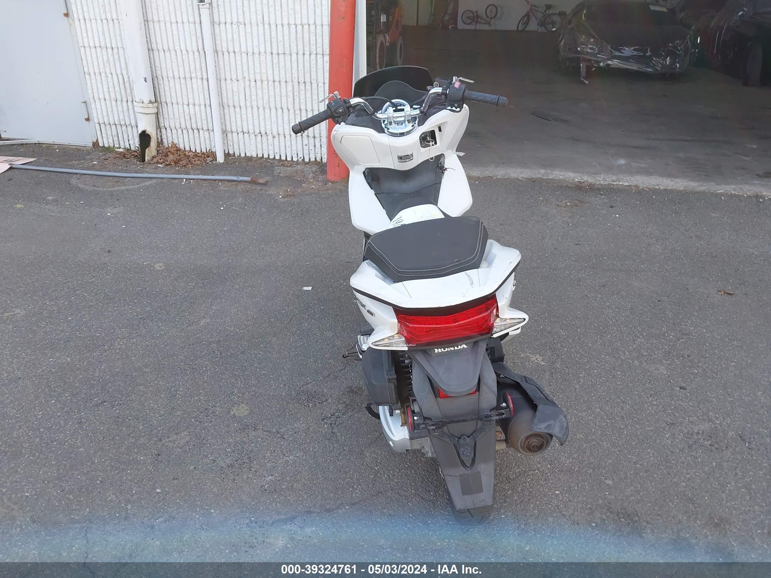 Photo 5 VIN: RLHKF1803FY002417 - HONDA NULL 