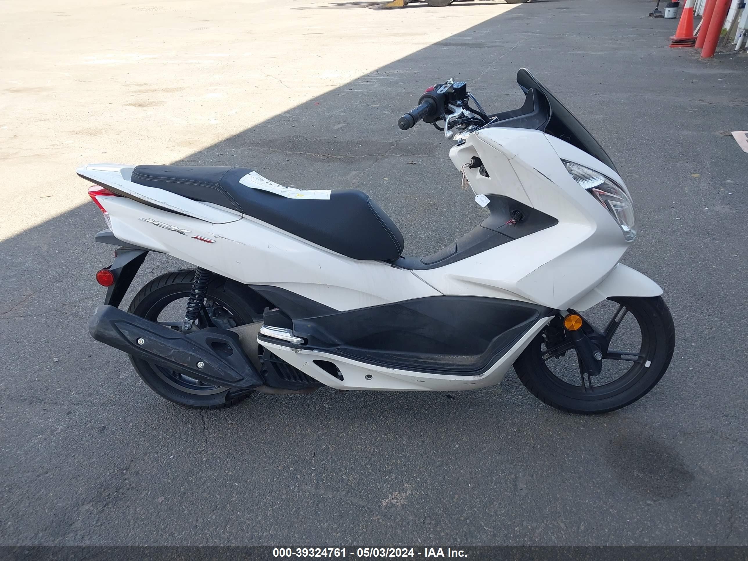 Photo 7 VIN: RLHKF1803FY002417 - HONDA NULL 