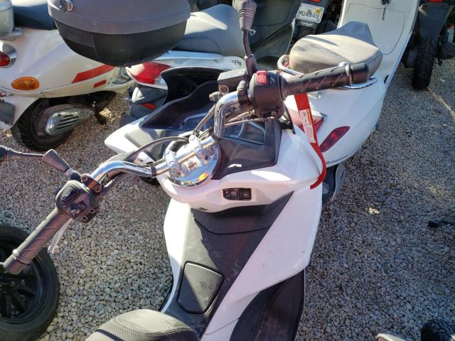 Photo 4 VIN: RLHKF1806FY001116 - HONDA PCX 150 