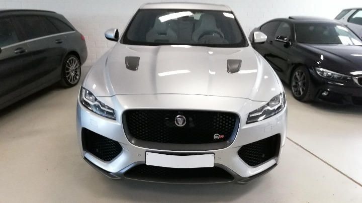 Photo 1 VIN: SADCA2BE4KA325525 - JAGUAR F-PACE SUV 