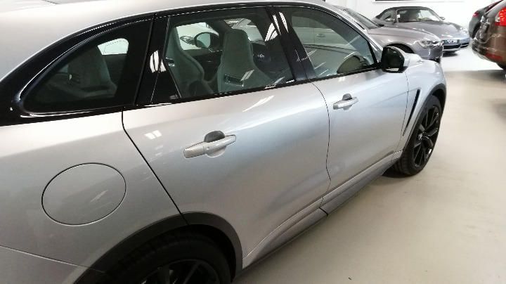 Photo 6 VIN: SADCA2BE4KA325525 - JAGUAR F-PACE SUV 