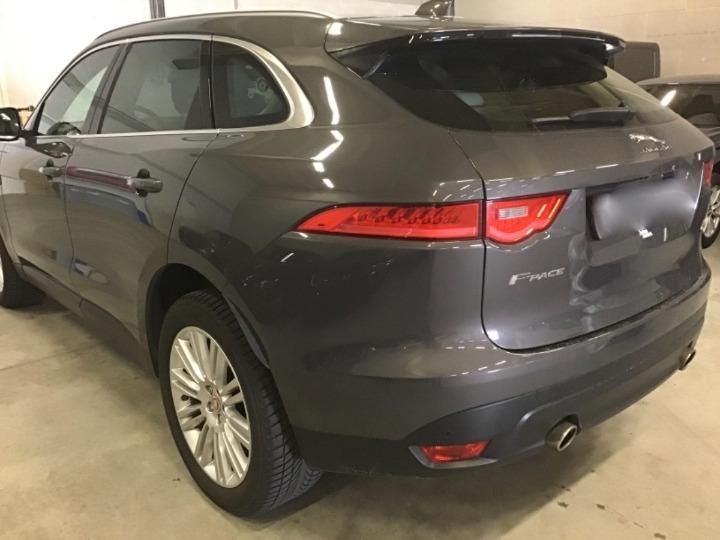 Photo 2 VIN: SADCA2BK0HA045311 - JAGUAR F-PACE SUV 