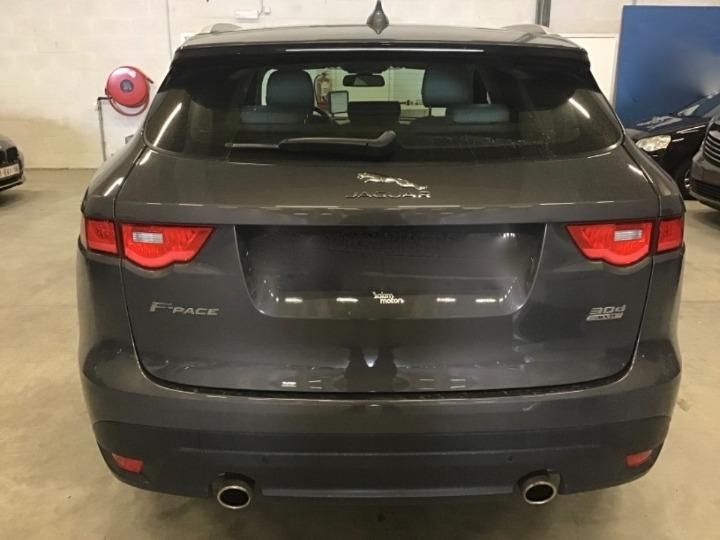 Photo 3 VIN: SADCA2BK0HA045311 - JAGUAR F-PACE SUV 