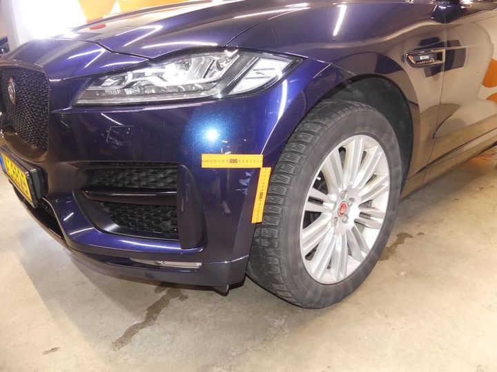 Photo 6 VIN: SADCA2BK1JA299440 - JAGUAR F-PACE 