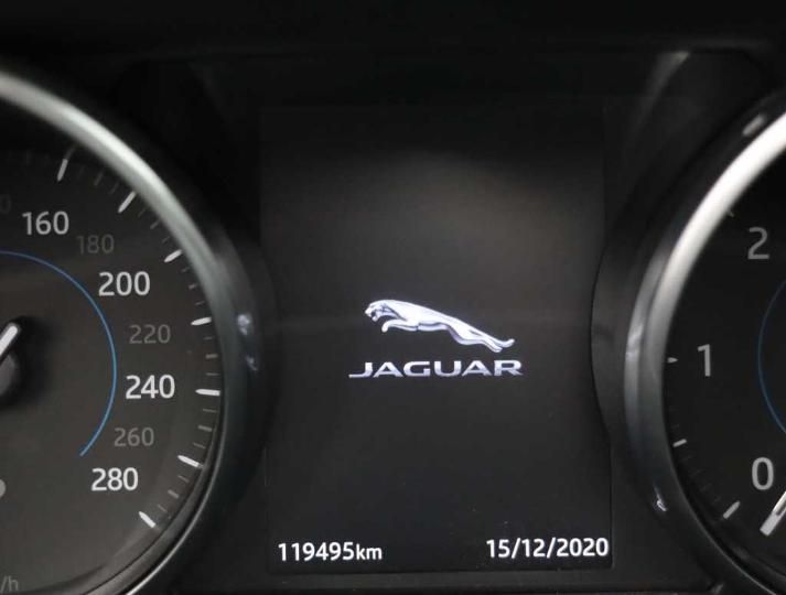 Photo 6 VIN: SADCA2BK6JA283220 - JAGUAR F-PACE 