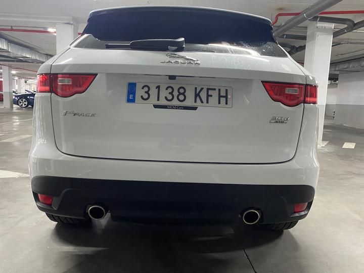 Photo 3 VIN: SADCA2BK7HA881245 - JAGUAR F-PACE SUV 