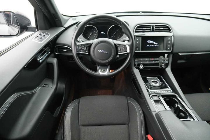 Photo 9 VIN: SADCA2BK7JA269178 - JAGUAR F-PACE 