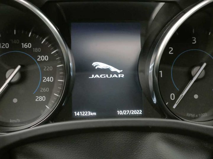 Photo 6 VIN: SADCA2BK7KA600133 - JAGUAR F-PACE 