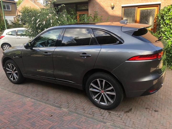 Photo 3 VIN: SADCA2BK9HA089940 - JAGUAR F-PACE 