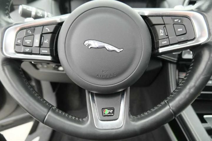 Photo 22 VIN: SADCA2BKXJA252259 - JAGUAR F-PACE 