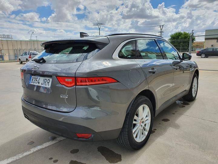 Photo 2 VIN: SADCA2BN0HA048882 - JAGUAR F PACE SUV 