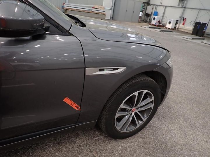 Photo 28 VIN: SADCA2BN0HA082076 - JAGUAR F-PACE 