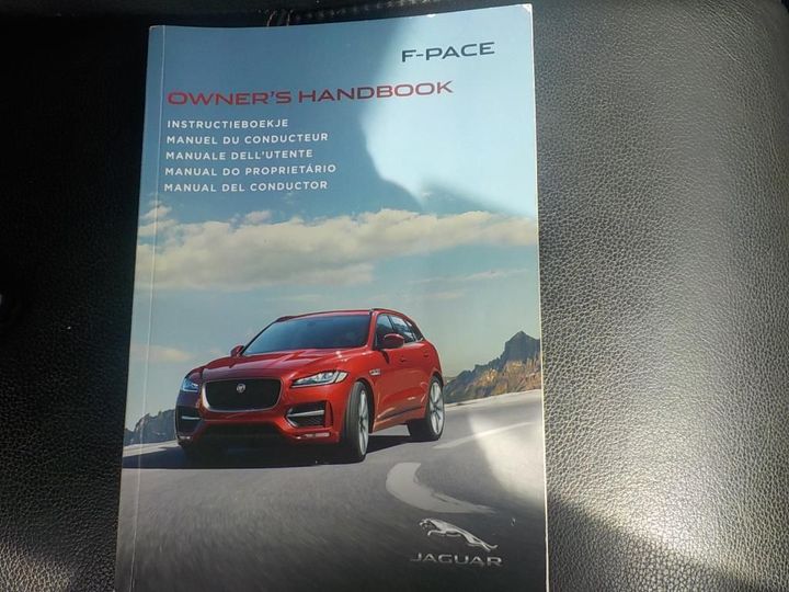 Photo 9 VIN: SADCA2BN1HA891859 - JAGUAR F-PACE 