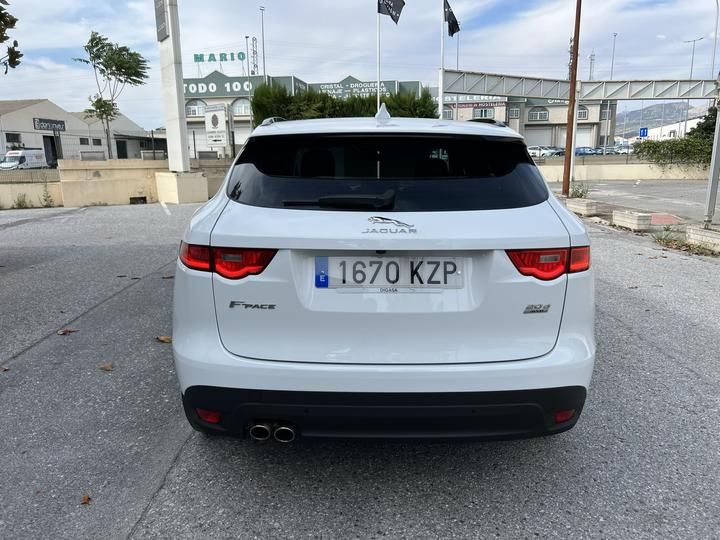 Photo 4 VIN: SADCA2BN3KA611897 - JAGUAR F-PACE 2.0 I4D AWD 