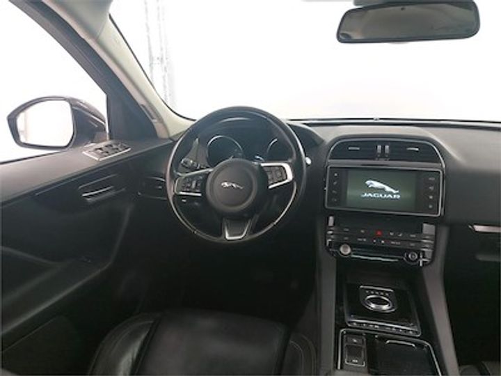 Photo 8 VIN: SADCA2BN4JA235175 - JAGUAR F-PACE DIESEL 