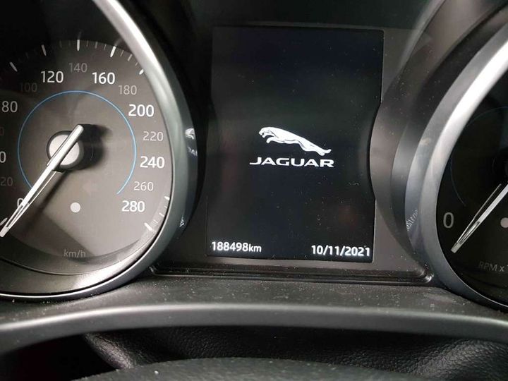 Photo 8 VIN: SADCA2BN4JA263140 - JAGUAR F-PACE 