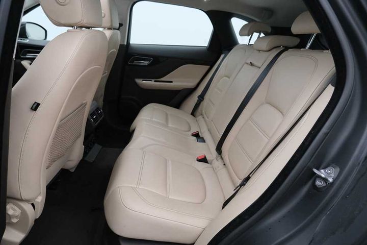 Photo 10 VIN: SADCA2BN7JA273905 - JAGUAR F-PACE 