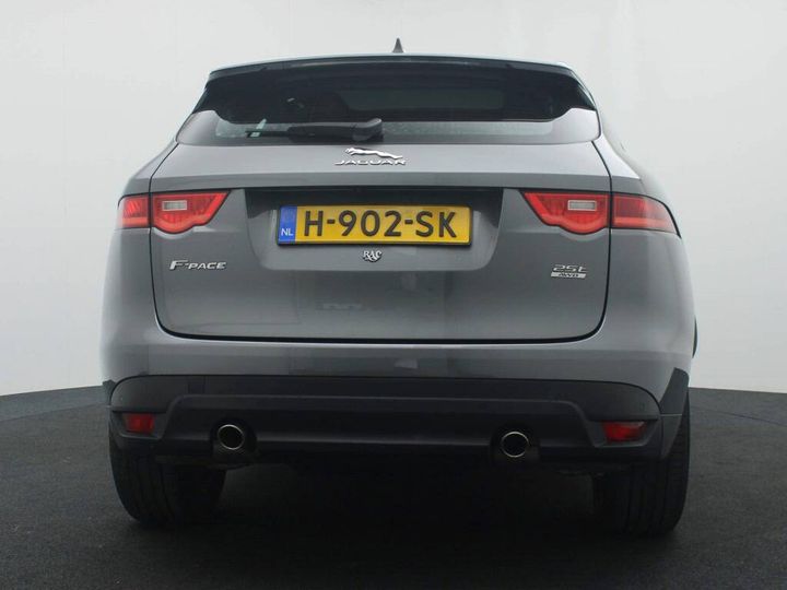 Photo 3 VIN: SADCA2BX2KA608572 - JAGUAR F-PACE 