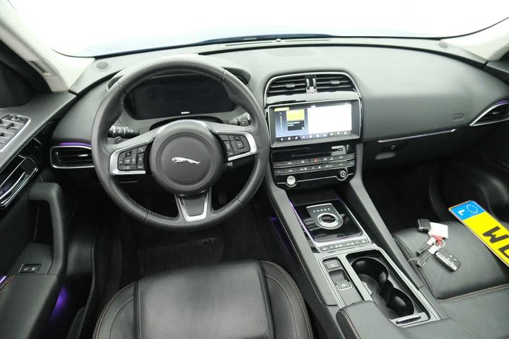 Photo 9 VIN: SADCA2BX5JA329339 - JAGUAR F-PACE 