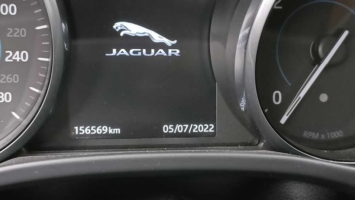 Photo 6 VIN: SADCA2DN4HA085589 - JAGUAR F-PACE 