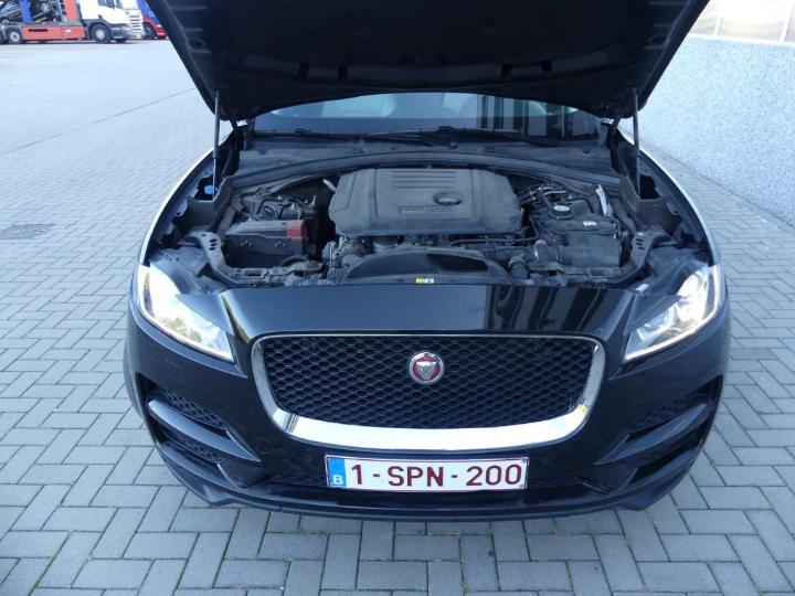 Photo 10 VIN: SADCB2DN2JA246802 - JAGUAR F-PACE 