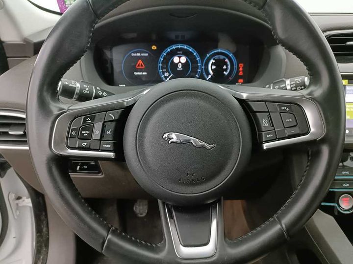 Photo 25 VIN: SADCB2DN7JA266169 - JAGUAR F-PACE 