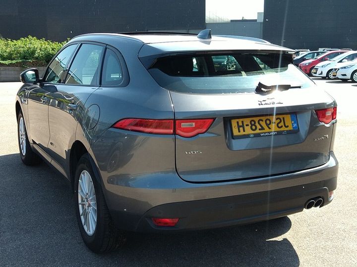 Photo 2 VIN: SADCB2DN9HA055386 - JAGUAR F-PACE 