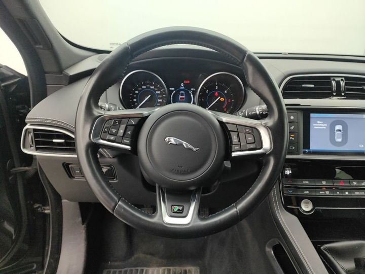 Photo 26 VIN: SADCB2DNXJA276355 - JAGUAR F-PACE 