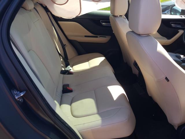 Photo 5 VIN: SADCJ2BV0HA095510 - JAGUAR F-PACE PRE 