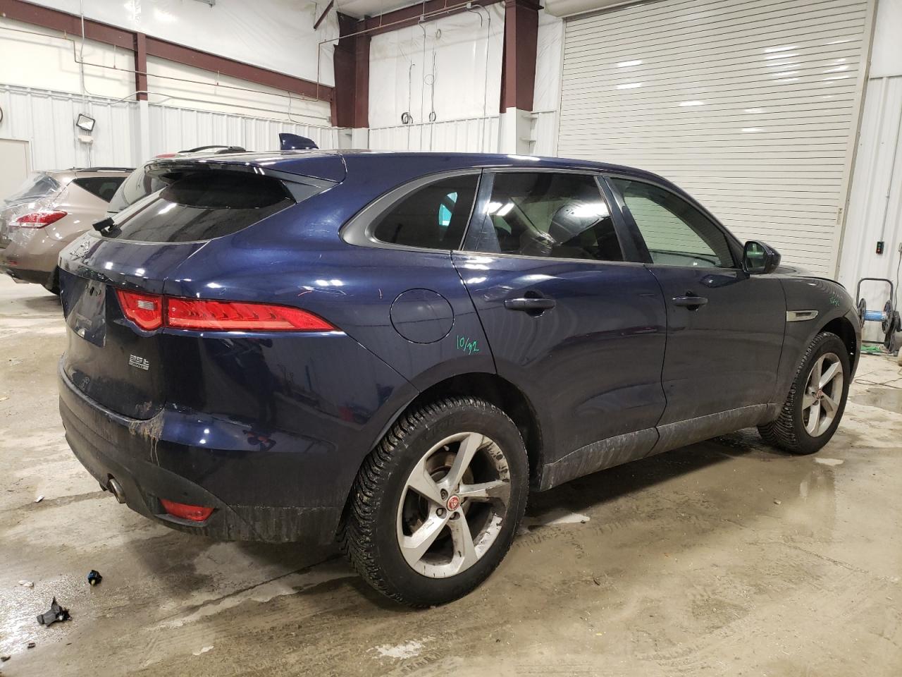 Photo 2 VIN: SADCJ2BV1HA898973 - JAGUAR F-PACE 