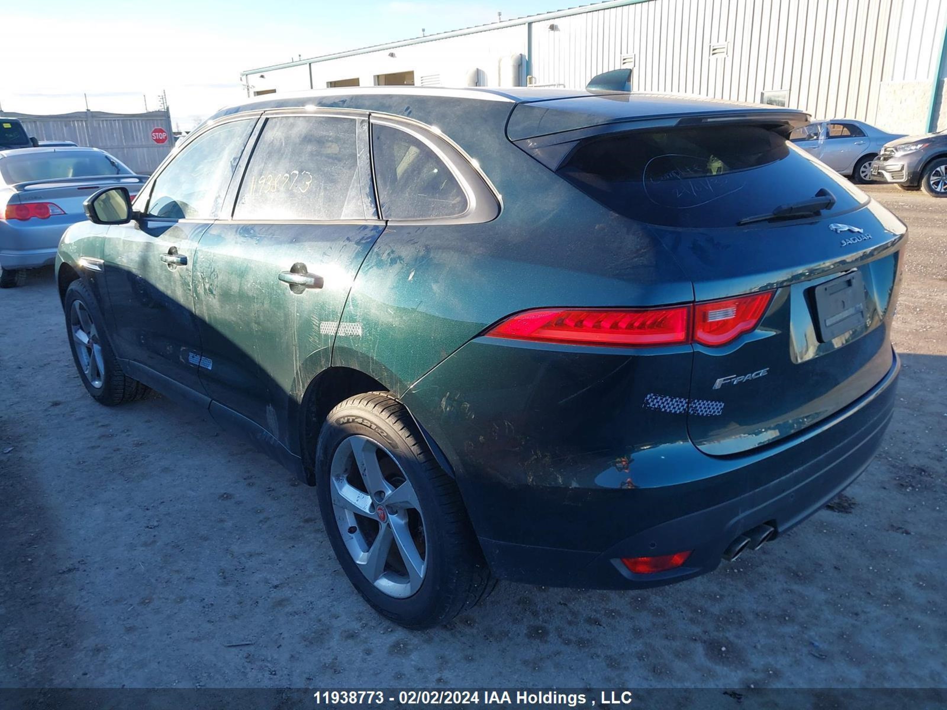 Photo 2 VIN: SADCJ2FN8JA257027 - JAGUAR F-PACE 