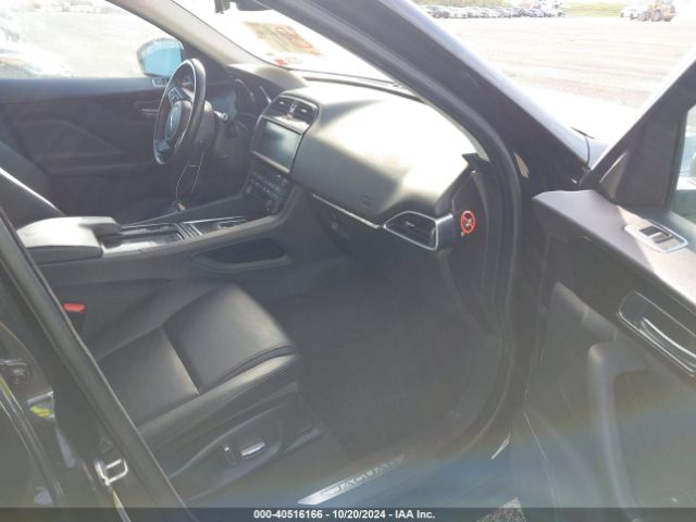 Photo 4 VIN: SADCJ2FX0KA356797 - JAGUAR F-PACE 