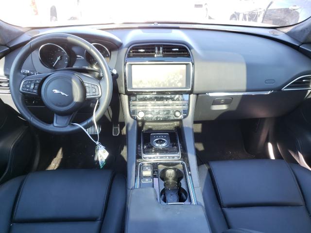 Photo 8 VIN: SADCJ2FX0KA367525 - JAGUAR F-PACE 