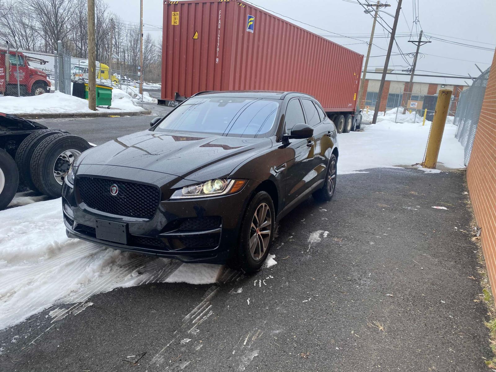 Photo 1 VIN: SADCJ2FX2KA357059 - JAGUAR F-PACE PRE 