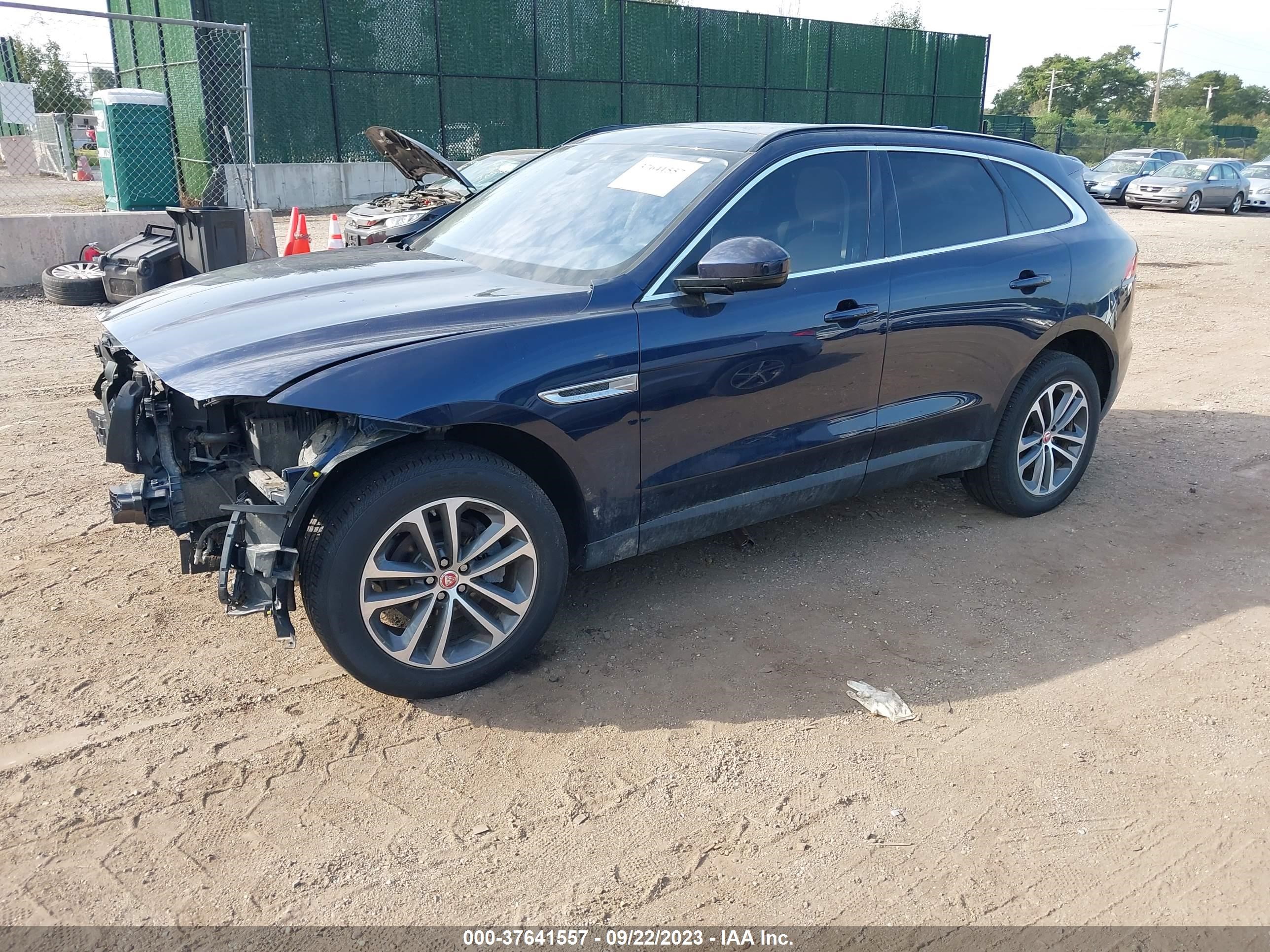 Photo 1 VIN: SADCJ2FX4KA359640 - JAGUAR F-PACE 