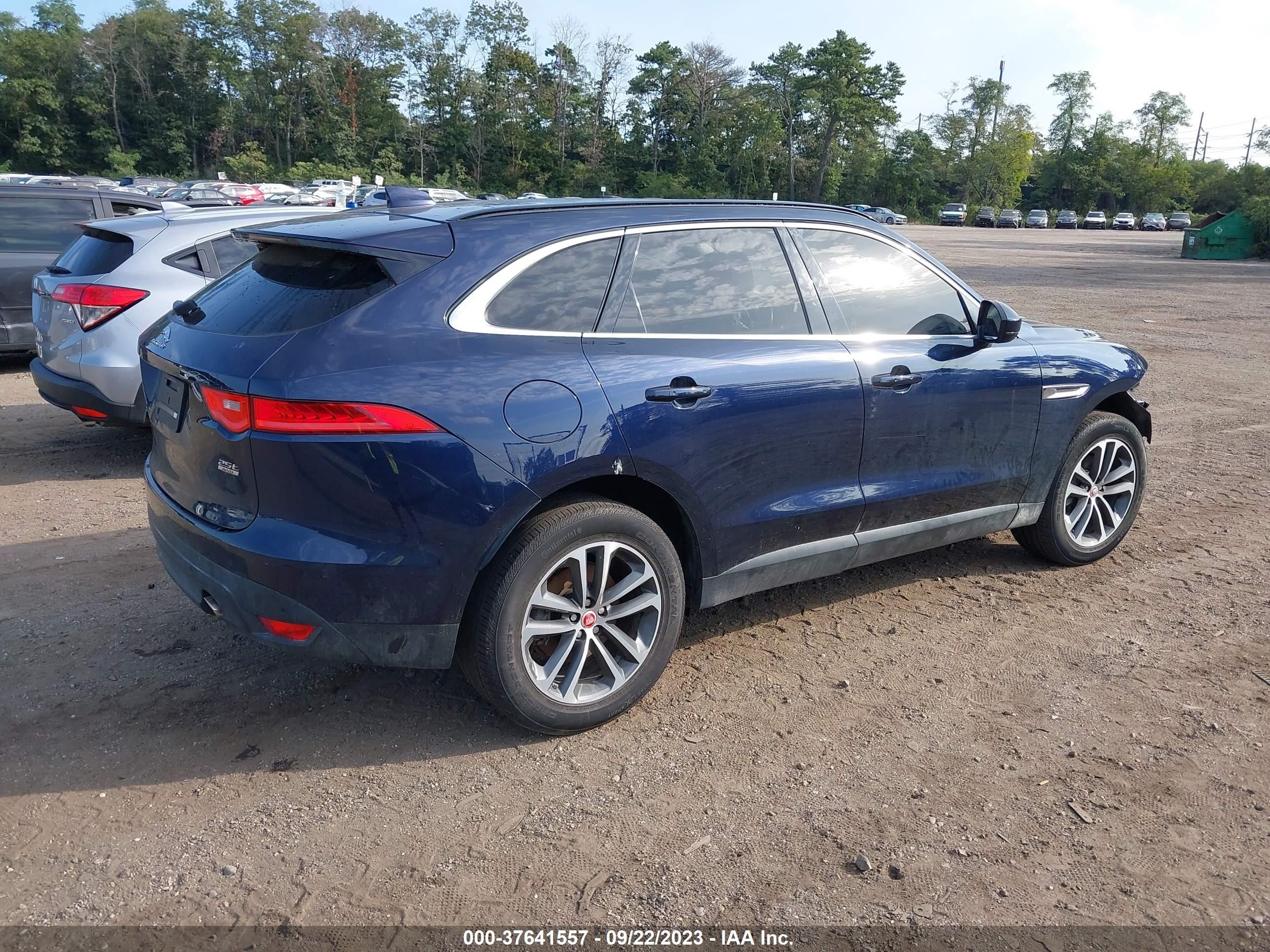 Photo 3 VIN: SADCJ2FX4KA359640 - JAGUAR F-PACE 