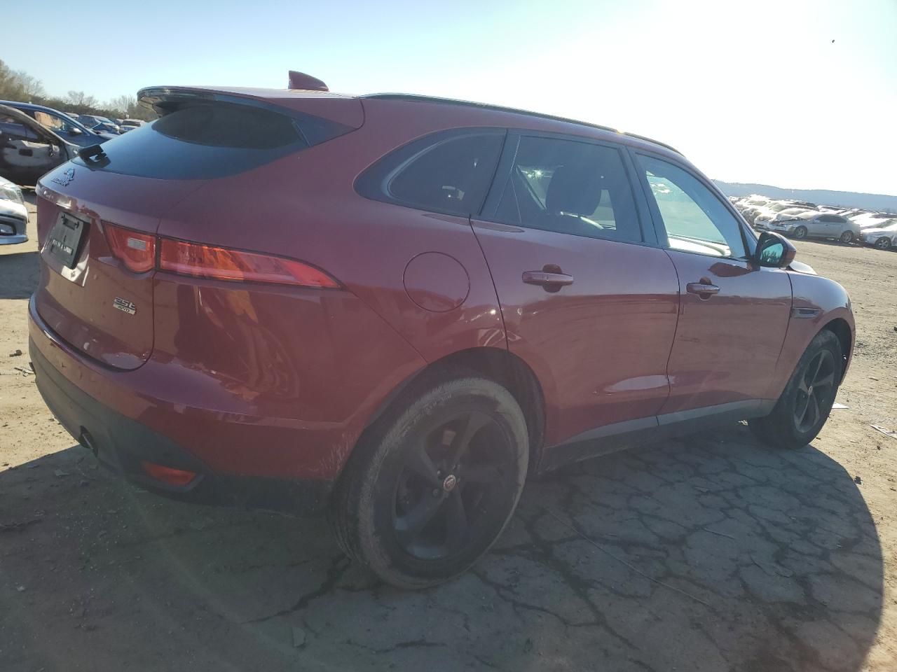 Photo 2 VIN: SADCJ2FX5KA355628 - JAGUAR F-PACE 