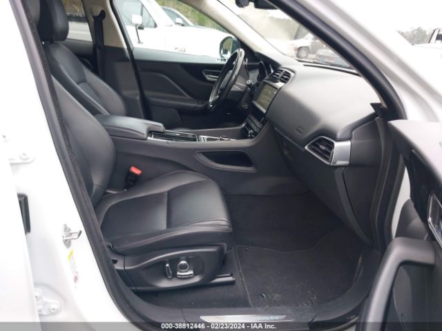 Photo 4 VIN: SADCJ2FXXLA641394 - JAGUAR F-PACE 